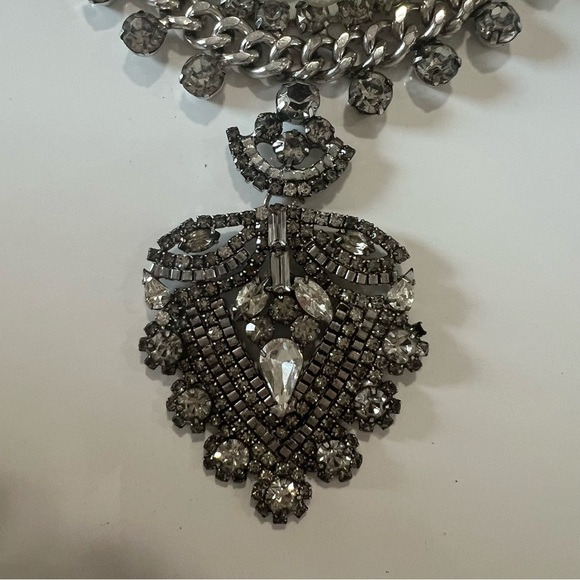 Belle Badgley Mischka Rhinestone and Faux Pearl Statement Necklace - Picture 4 of 11